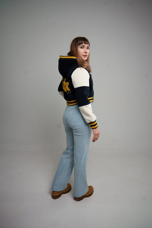 GRADOX straight fit denim jeans, model wearing size S